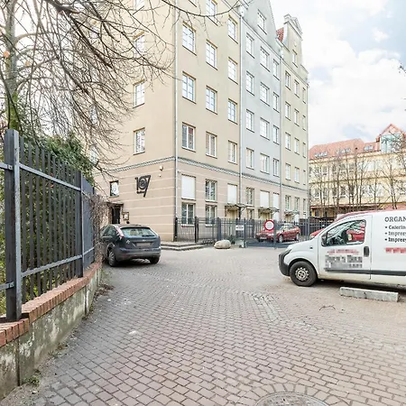 Heart Of Old Town Apartment