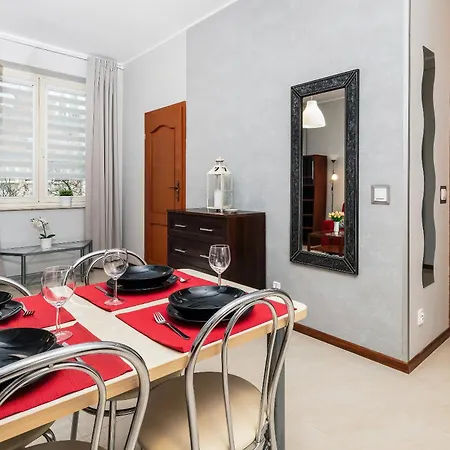 Heart Of Old Town Apartment *